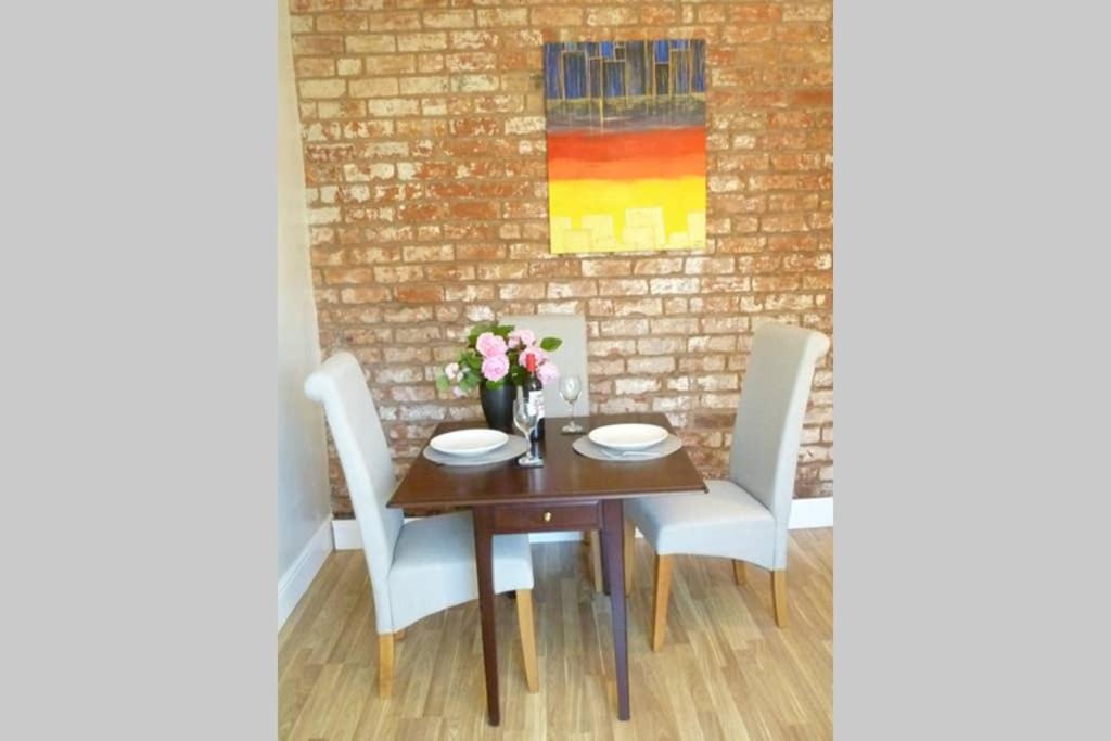 Cosy And Peaceful Maisonette With Terrace, Kidderminster Luaran gambar